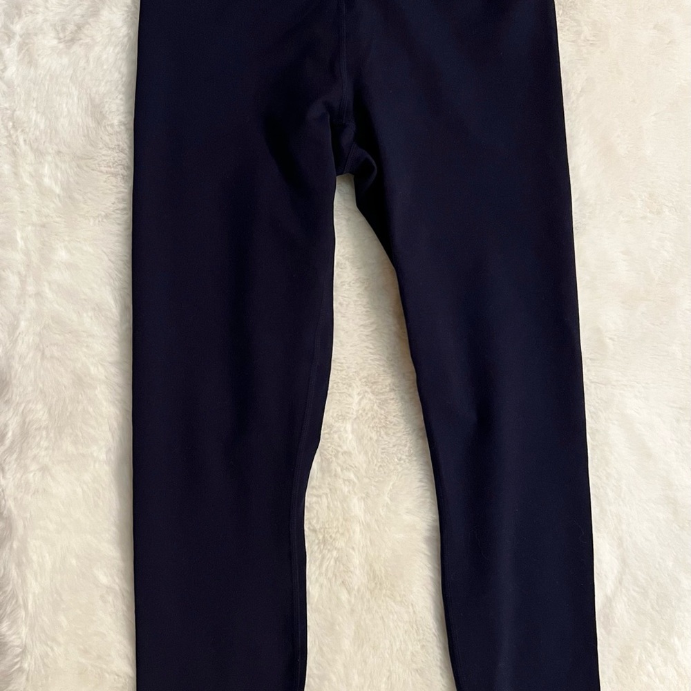 Fabletics leggings - Picture 2 of 3